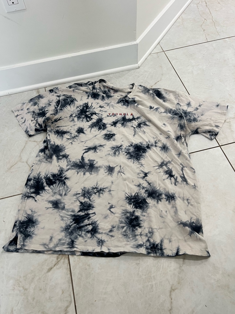 YOUNGLA Tie Dye Roses Short Sleeve T-Shirt Size XL